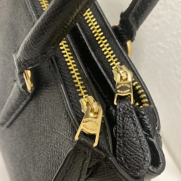 Coach Mini Surrey Carryall Black Heart  Limited Edition Leather Handbag - Picture 14 of 17